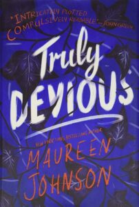 Cover »Truly Devious«